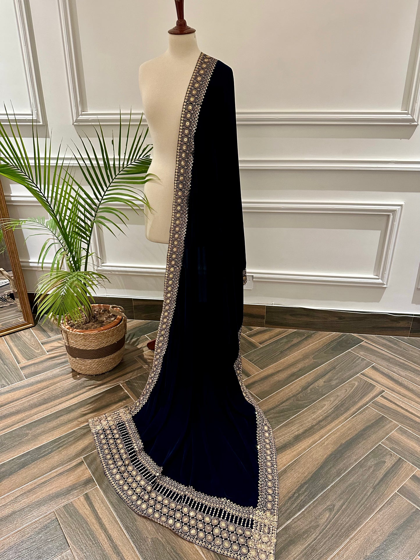 VT-162 Abstract heavy tila work velvet shawl (unisex)