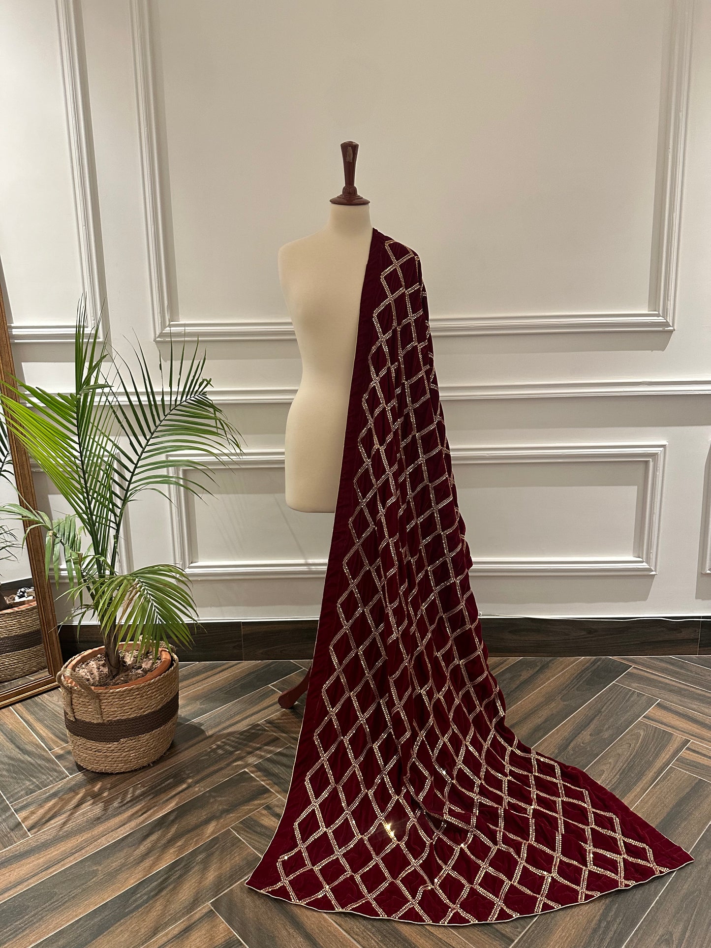 VT-160 Cross sequence regal shawl (unisex)