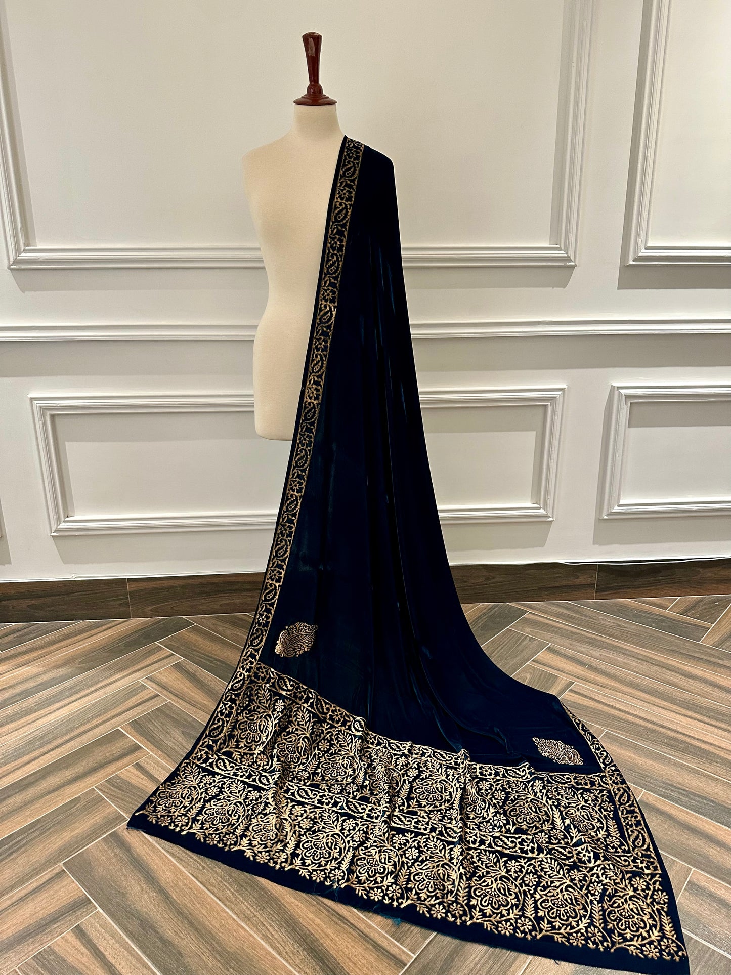 VT-155 Double floral border block printed shawl
