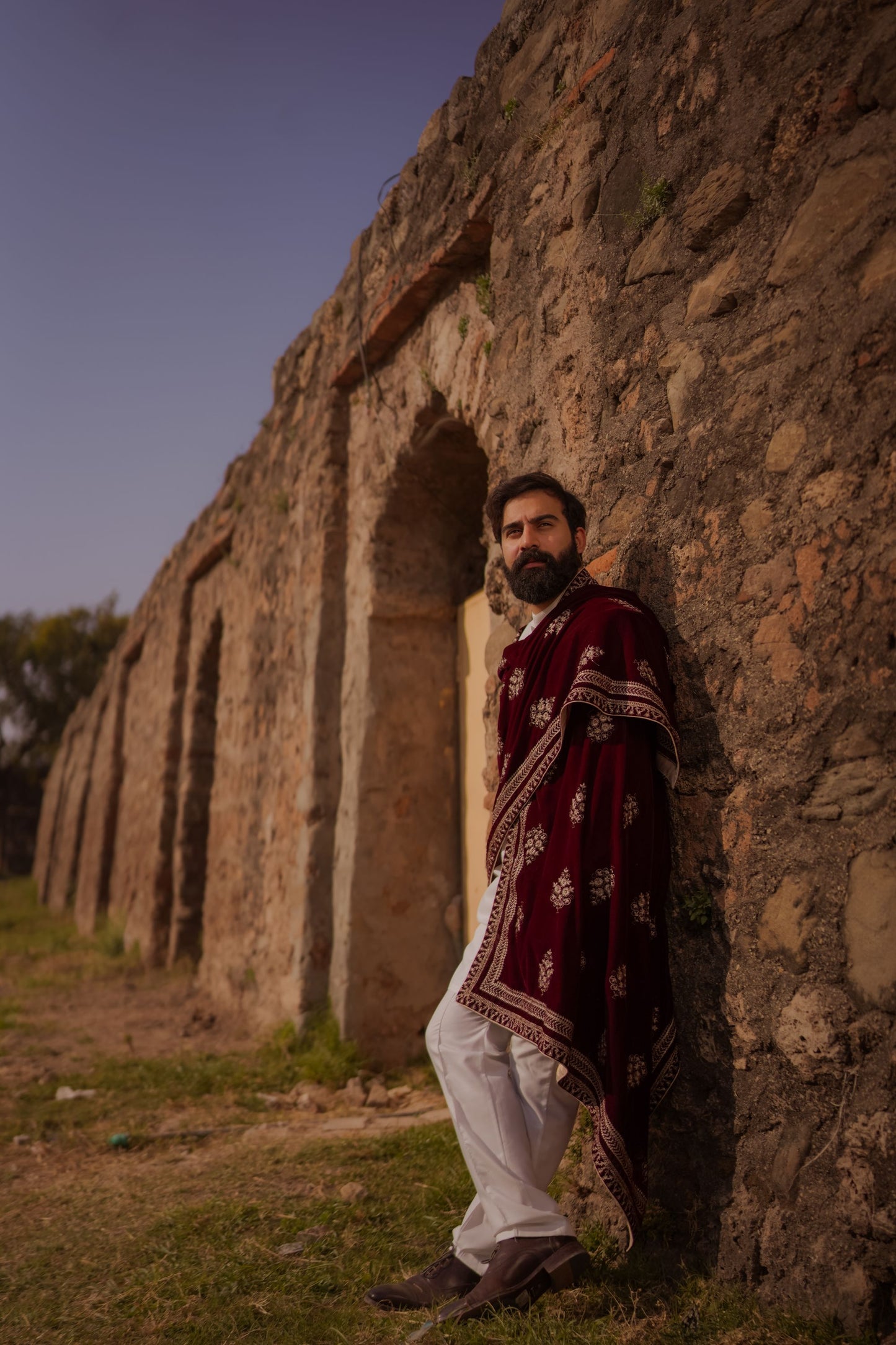 VT-146 Regalia Velvet shawl