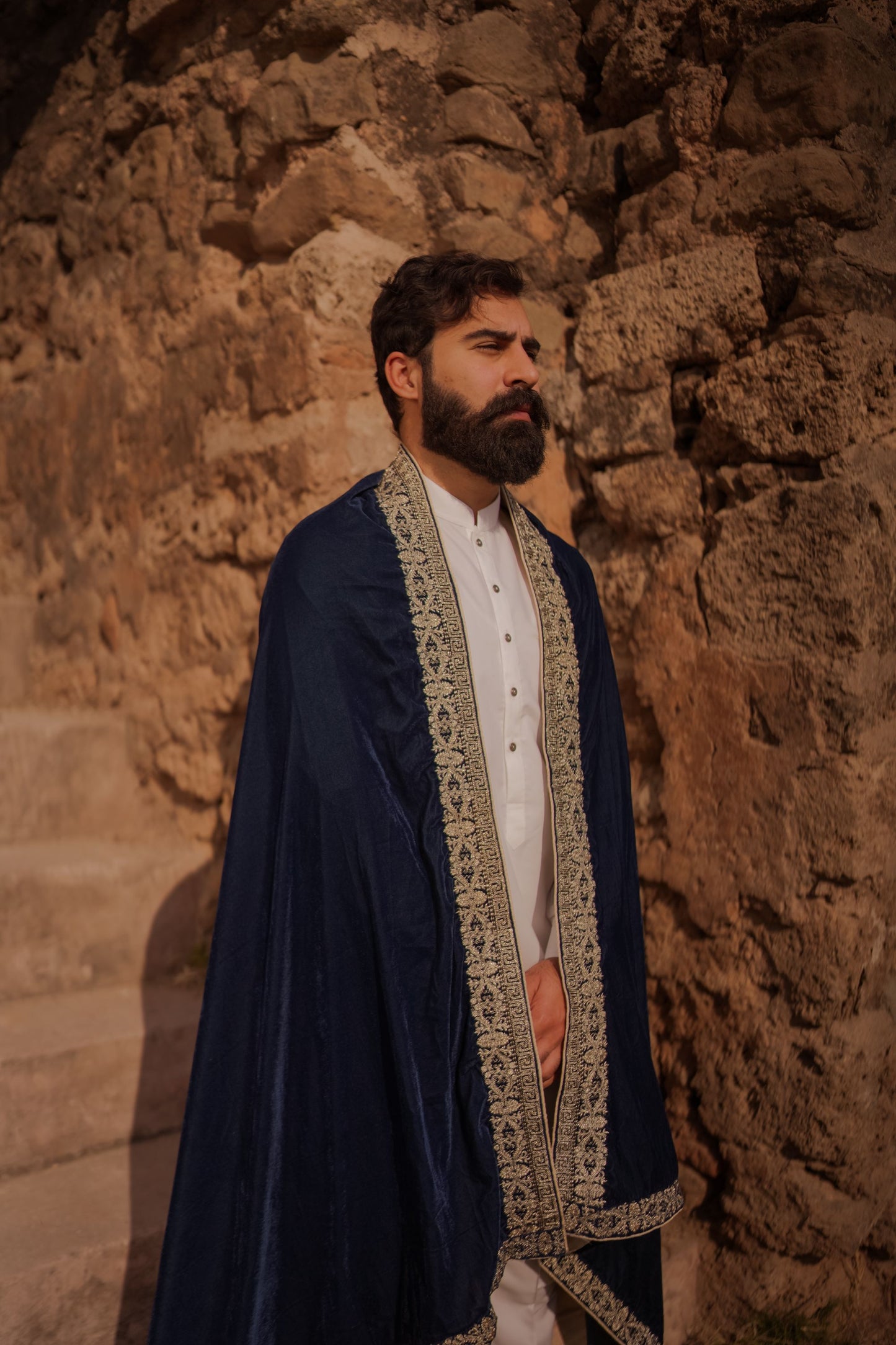 VT-147 Geometric Greek pattern Velvet Shawl (Unisex)