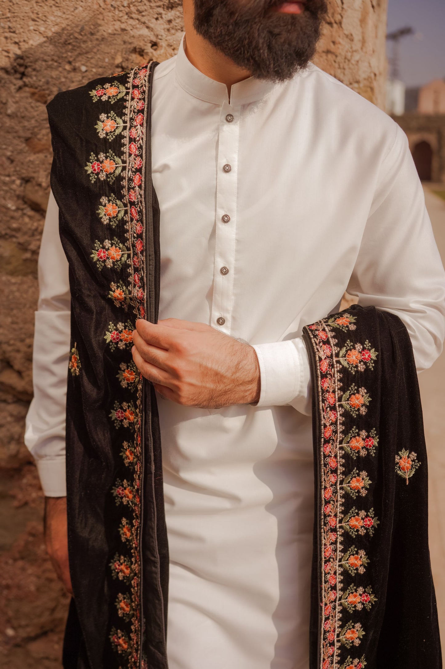 VT-149 Multi thread and tila work floral shawl (Unisex)
