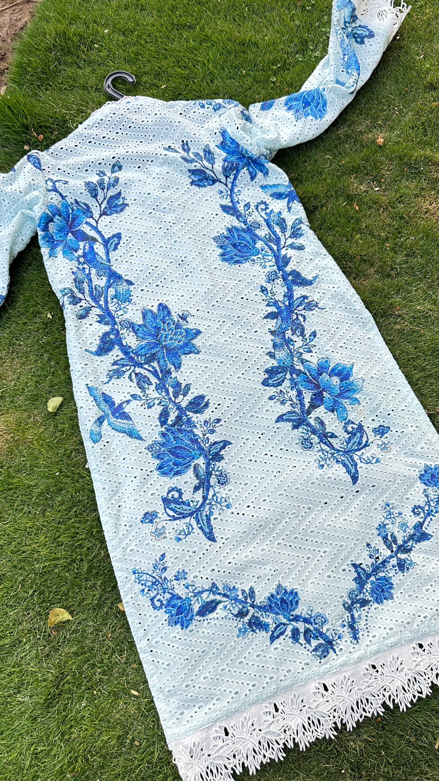 CH-03 shifli Chikan floral bail kurta