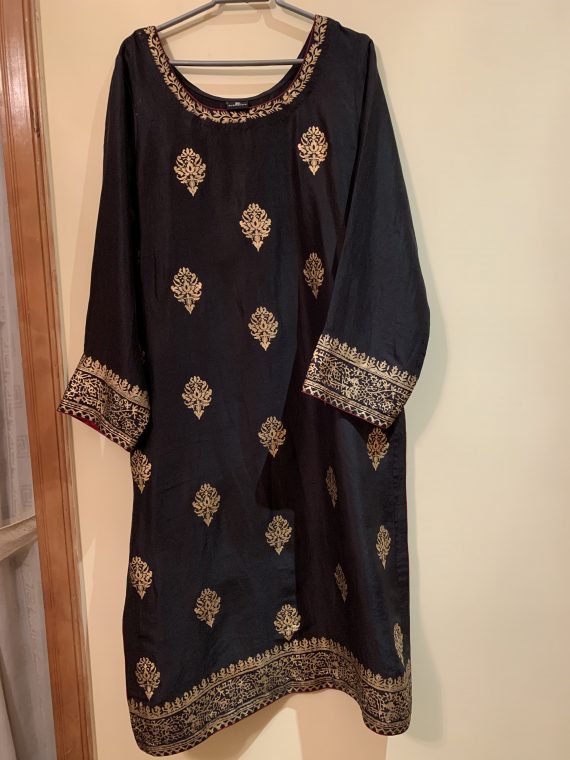 Shahjahan – Black/Gold in Pure rawsilk with palta on borders
