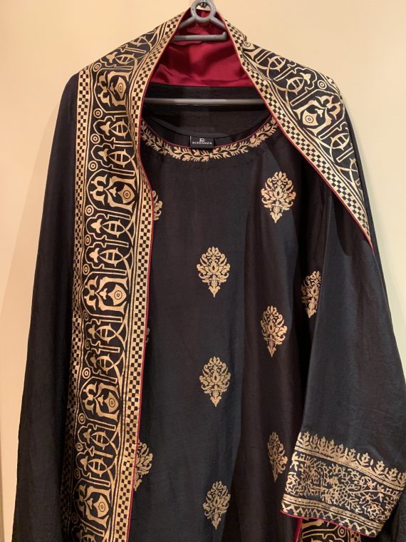 Shahjahan – Black/Gold in Pure rawsilk with palta on borders