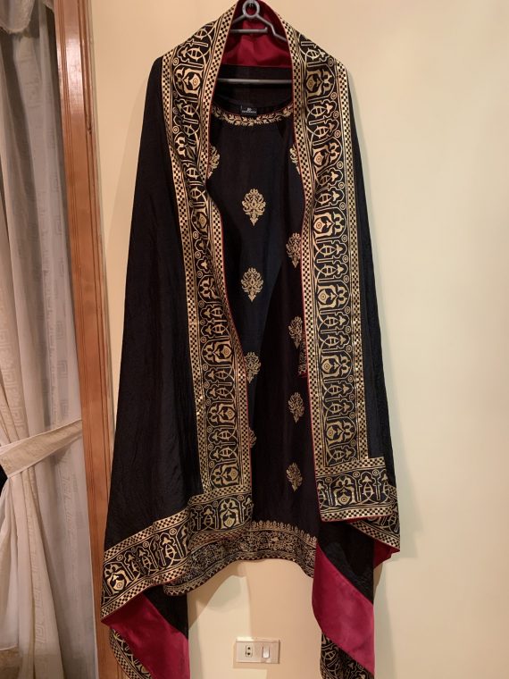 Shahjahan – Black/Gold in Pure rawsilk with palta on borders