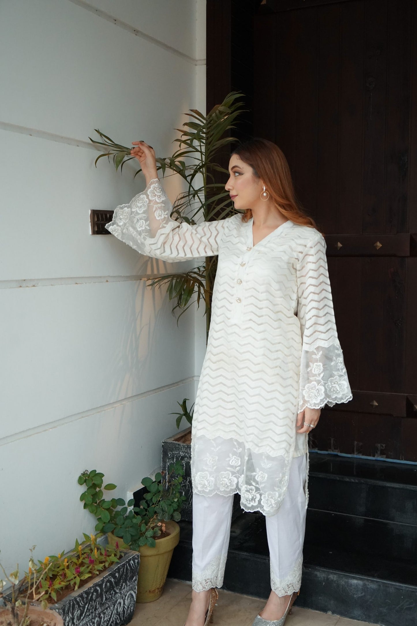LUX-06 Fushia white self kurta