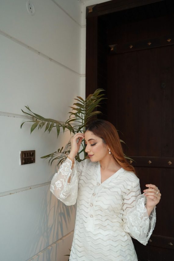 LUX-06 Fushia white self kurta