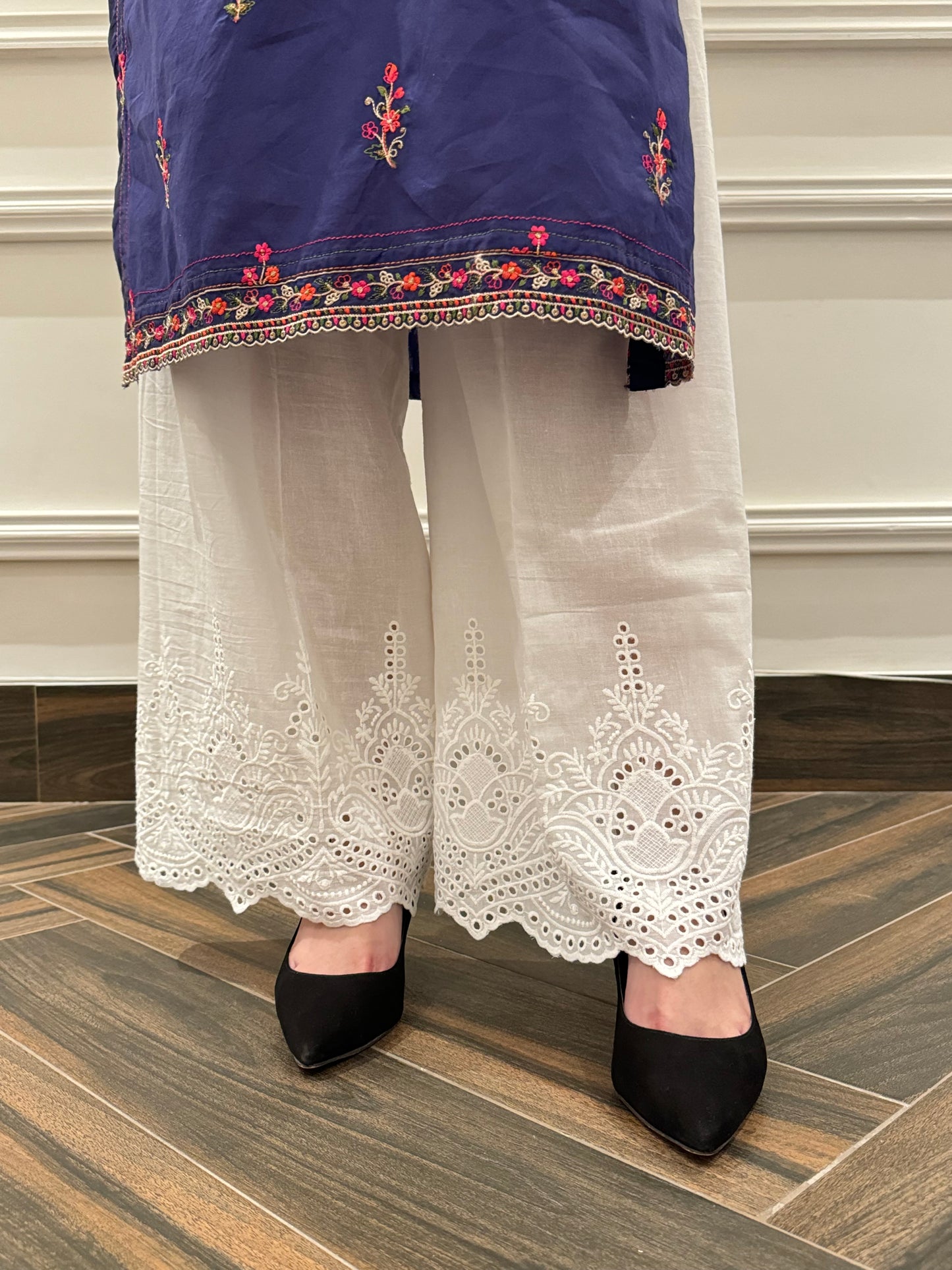 ASR-31 White Chikan Pants