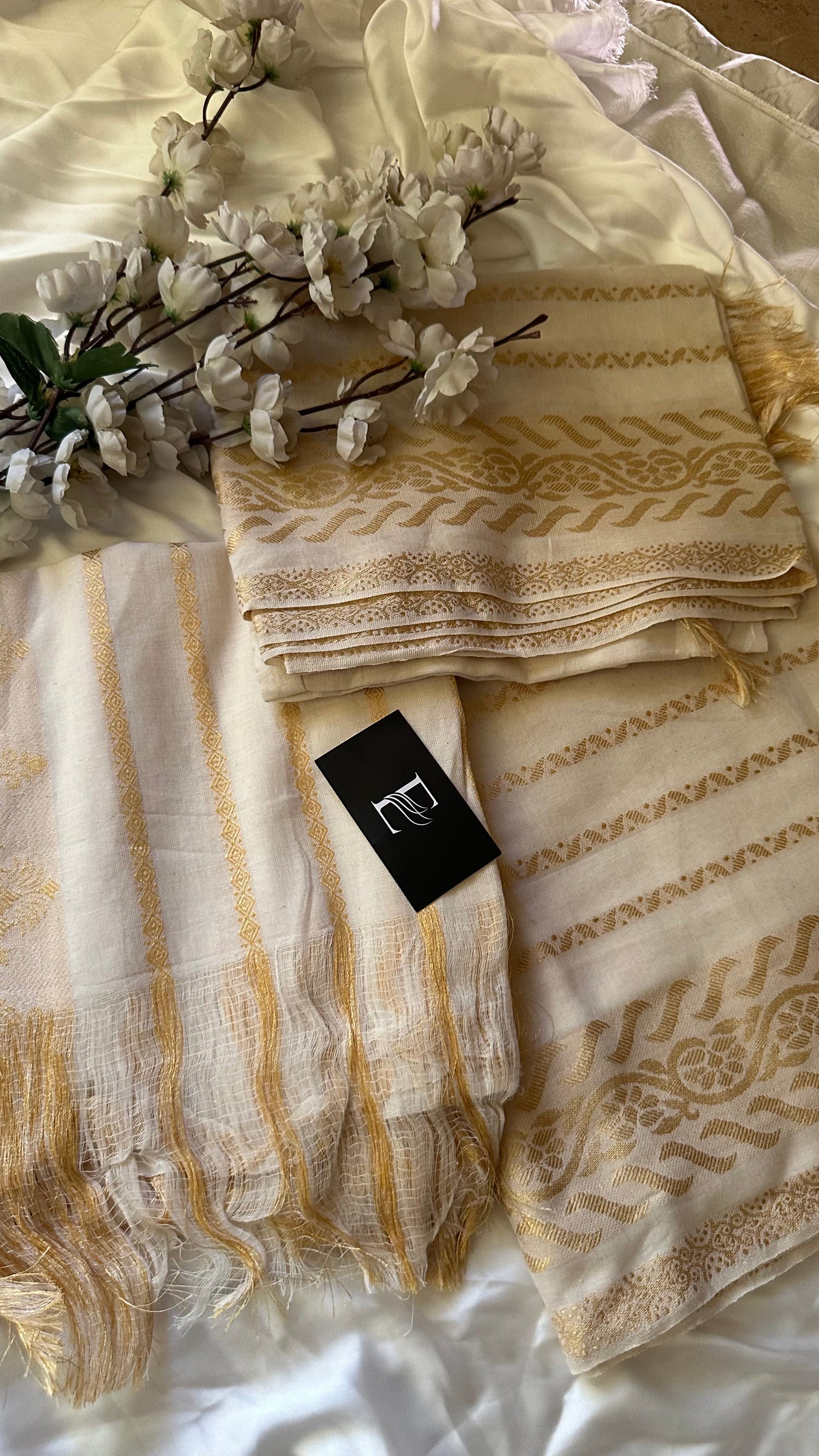 JKD-38 khaddi woven duppata