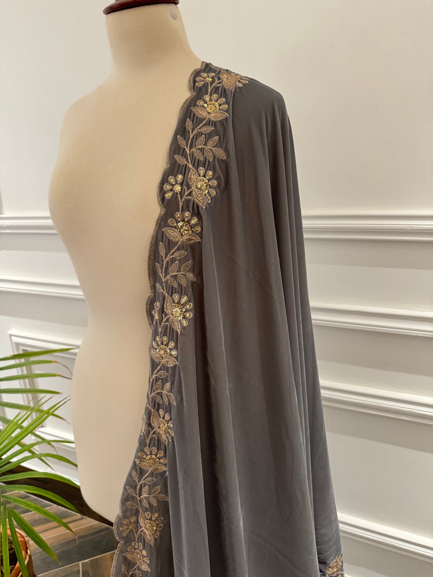 VT-180 Pastel Floral Heavy Tila and sequence cutwork shawl