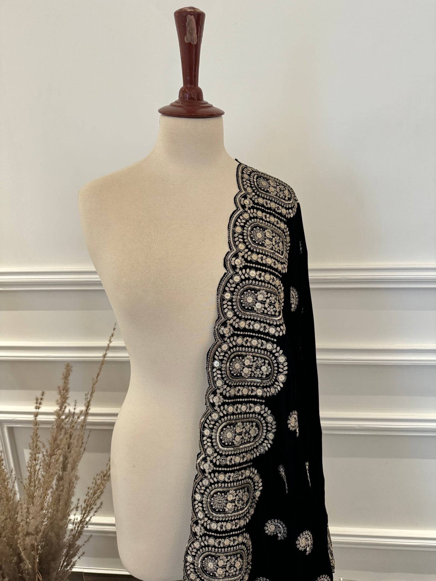 VT-111 Heavy Lux Silverish Sequence Embroidered  Velvet Shawl