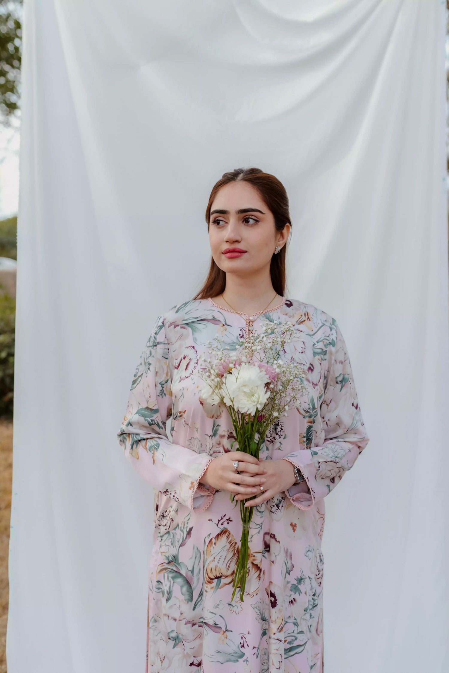 Dusty pink printed long Mareena shirt with flared trousers