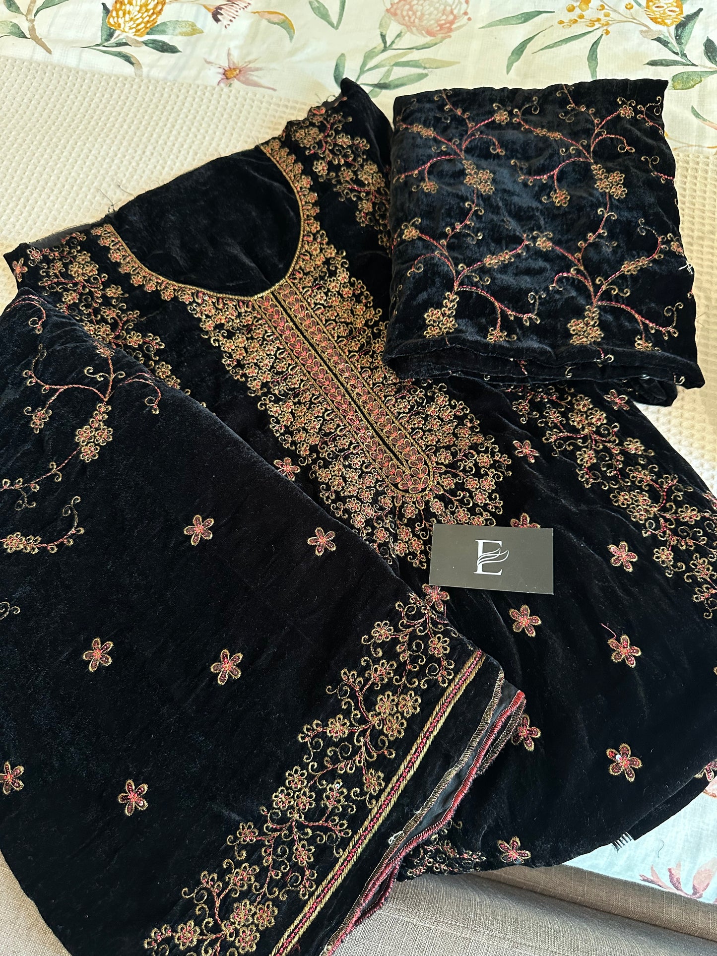 V-11 Sitari and thread embroidered 3pc velvet suits (unstitch)