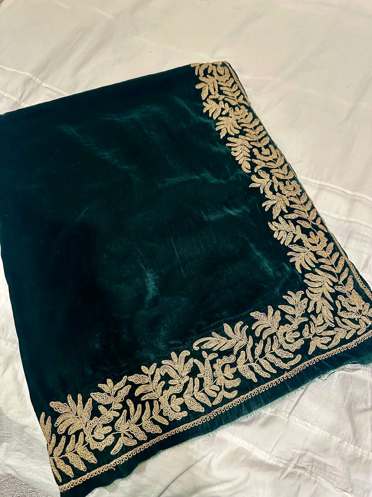 Luxurious Dori Work Embroidered Unisex Shawl with hand-embroidered floral border on four sides adored with elegant and versatile design.