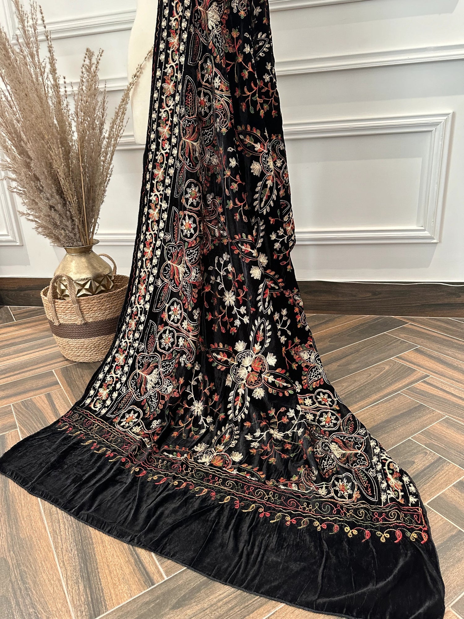 A multi-thread kashmiri velvet shawl, featuring a chic design that embodies elegance and timeless fashion.