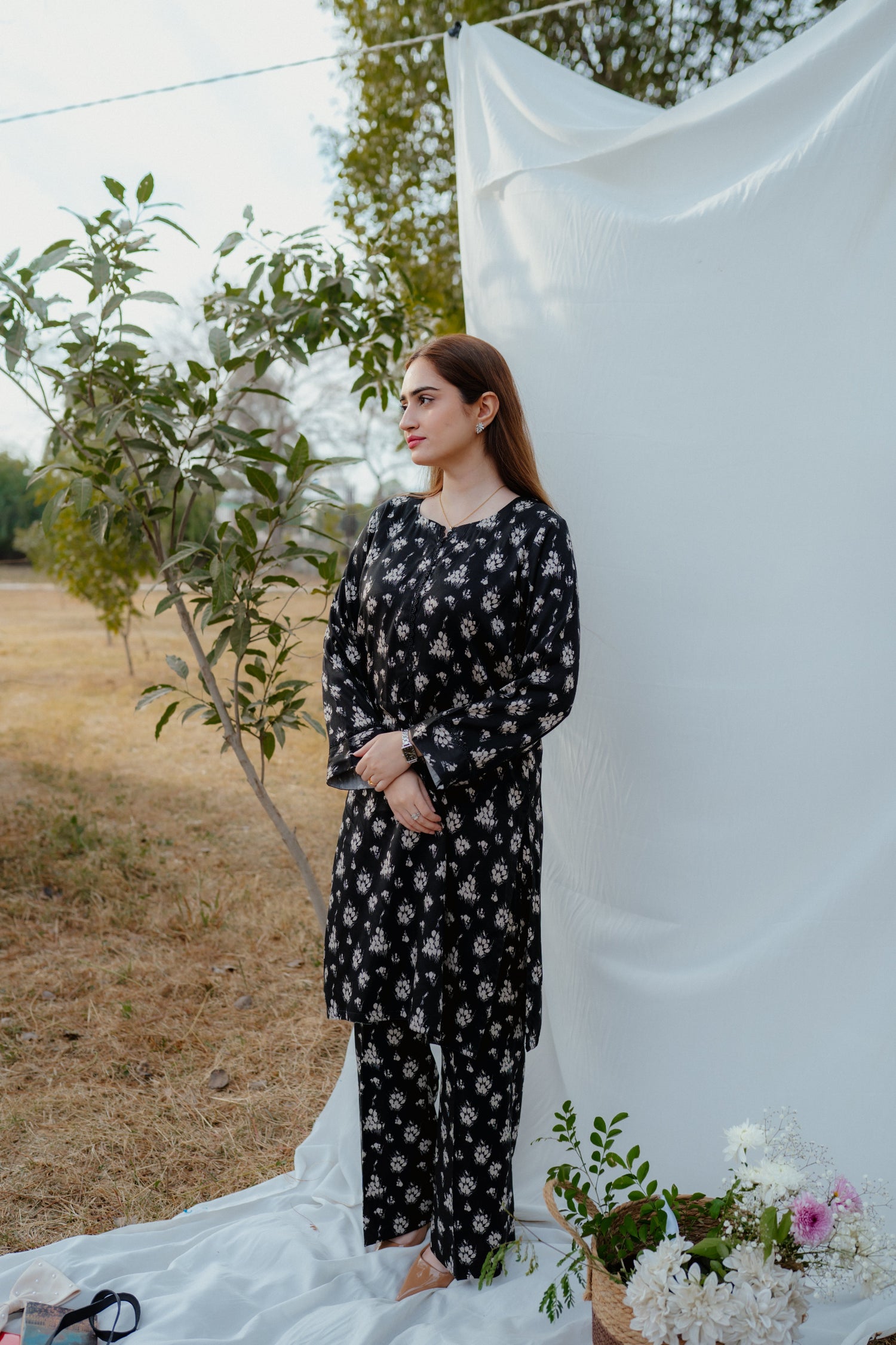 Black and white Floral Mareena printed separate with lace detailing
