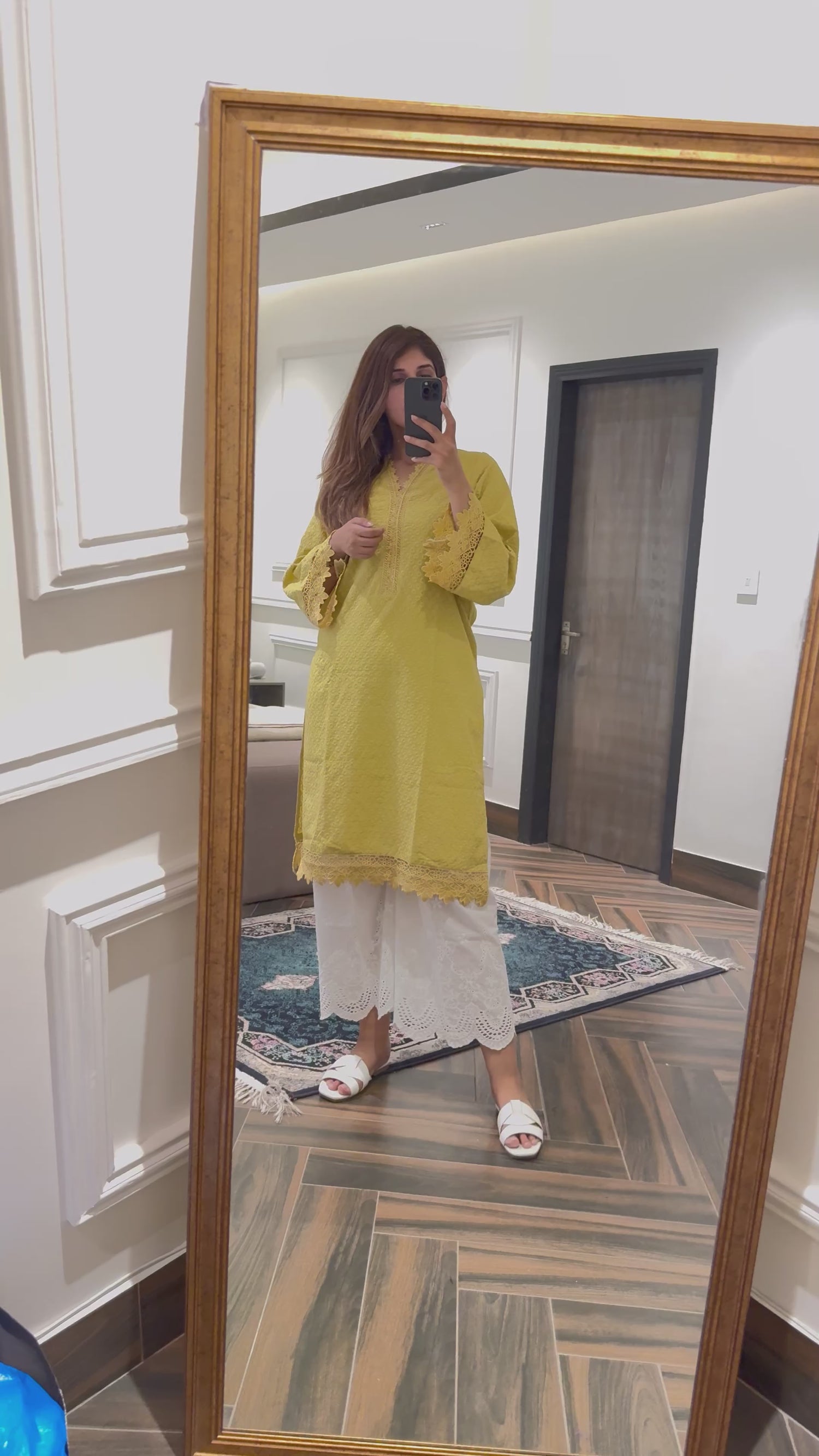 ASR-30 Lime Green chikan kurta