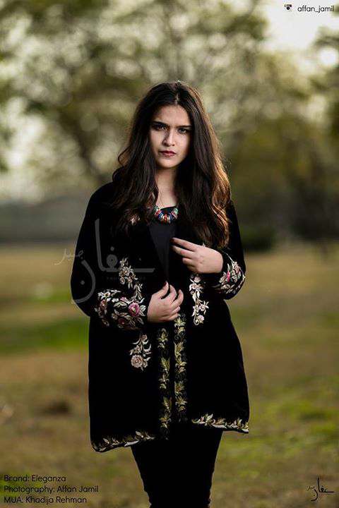 Vol2 – 6 Velvet embroidered Jacket with inner and pants