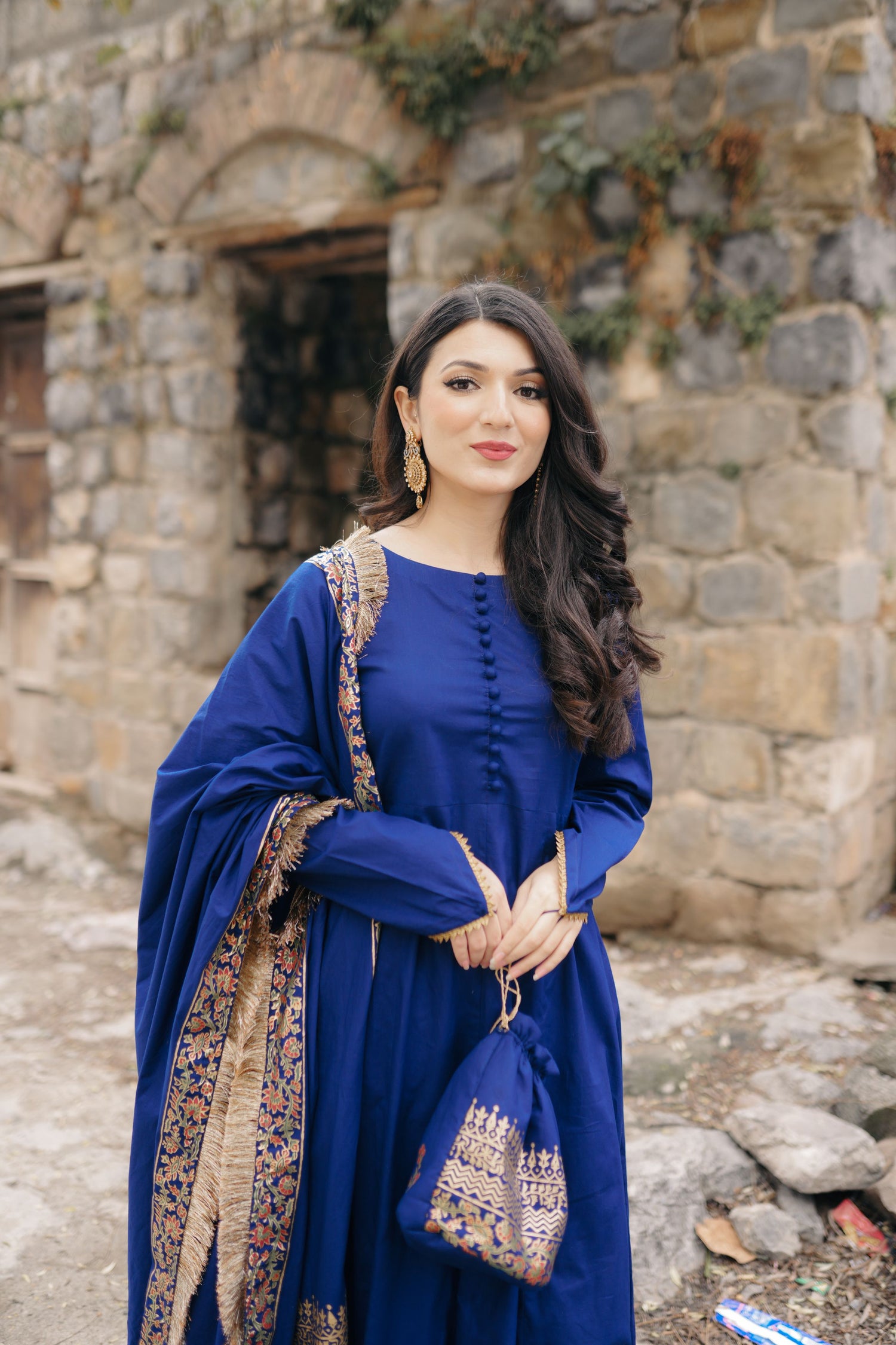 Khoobsurat
