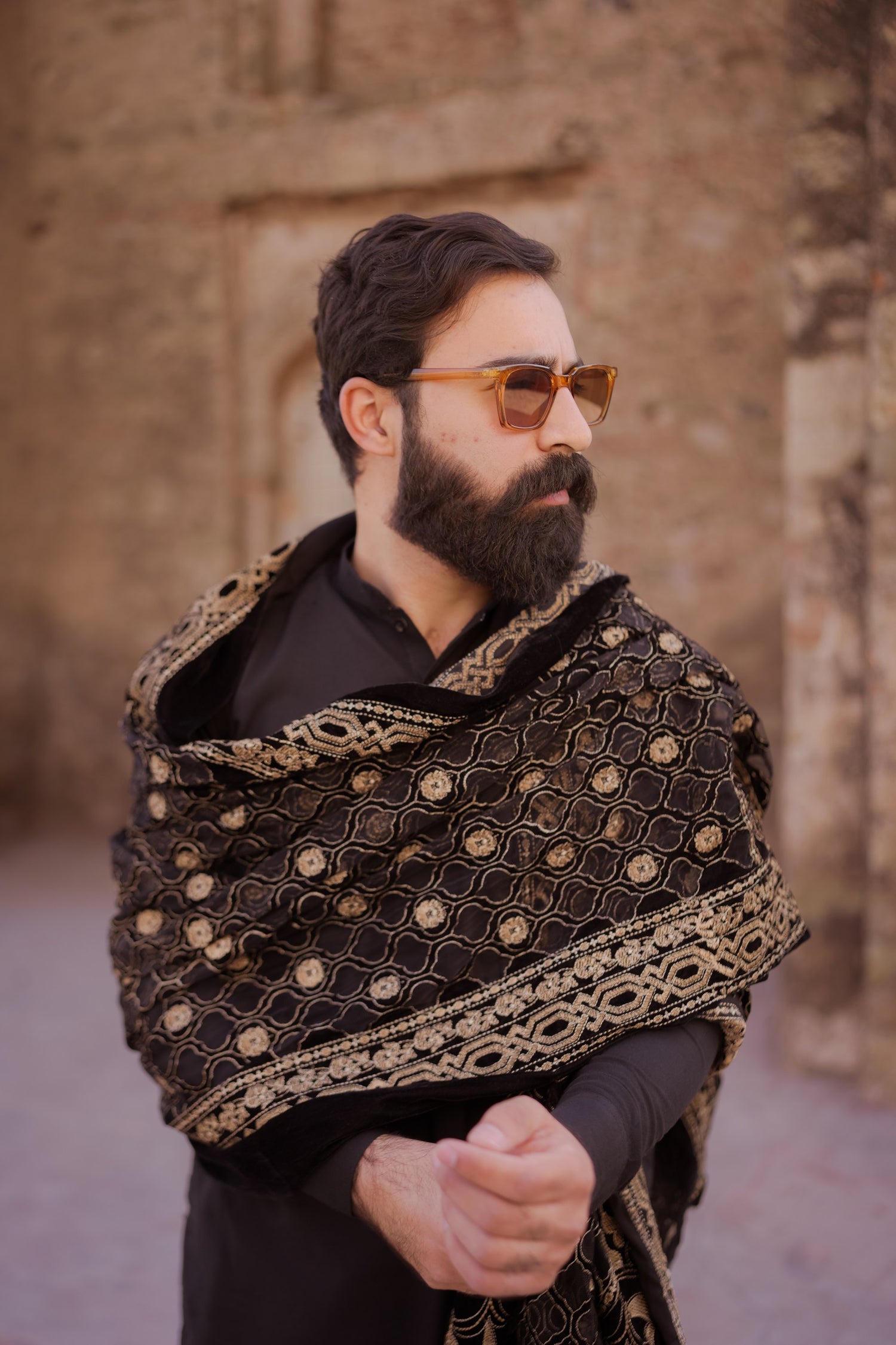 VT-141 Black Cut work Velvet shawl