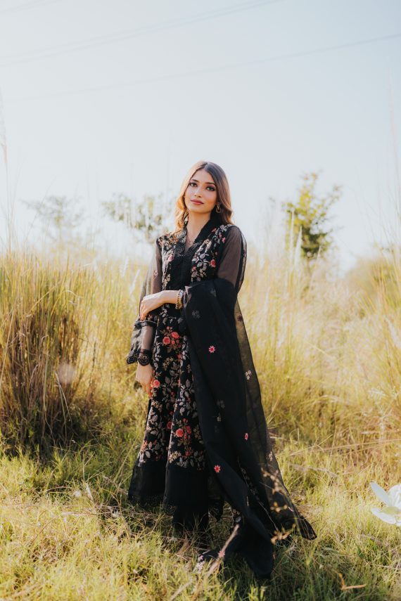 AU-03 – Embroidered Khaddi Cotton Net 3-Piece Suit