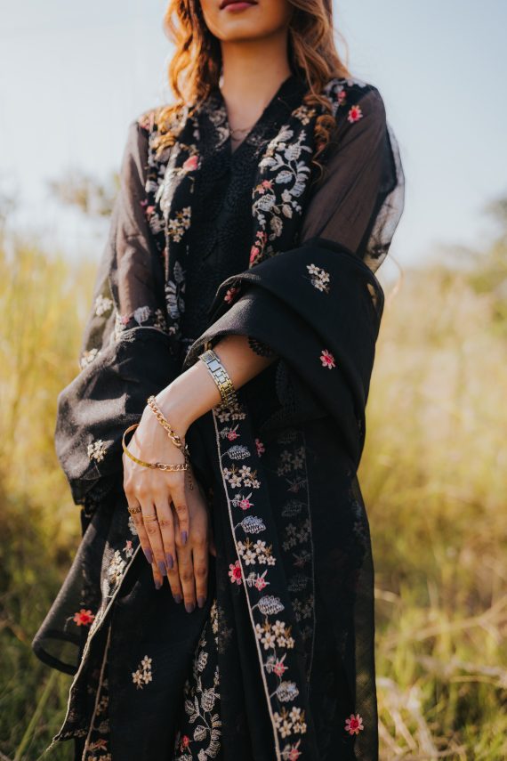 AU-03 – Embroidered Khaddi Cotton Net 3-Piece Suit