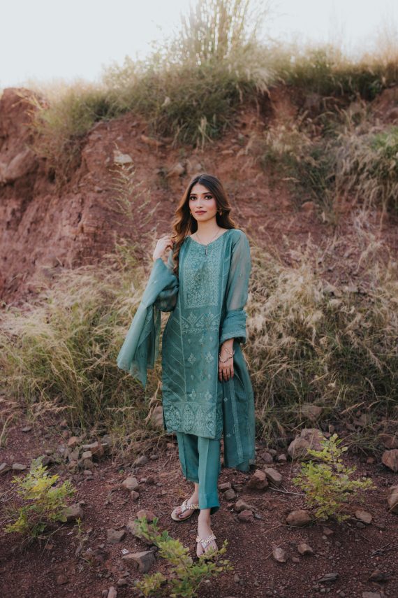 AU-05 – Mint Green Embroidered Khaddi Cotton Net 3PC Suit