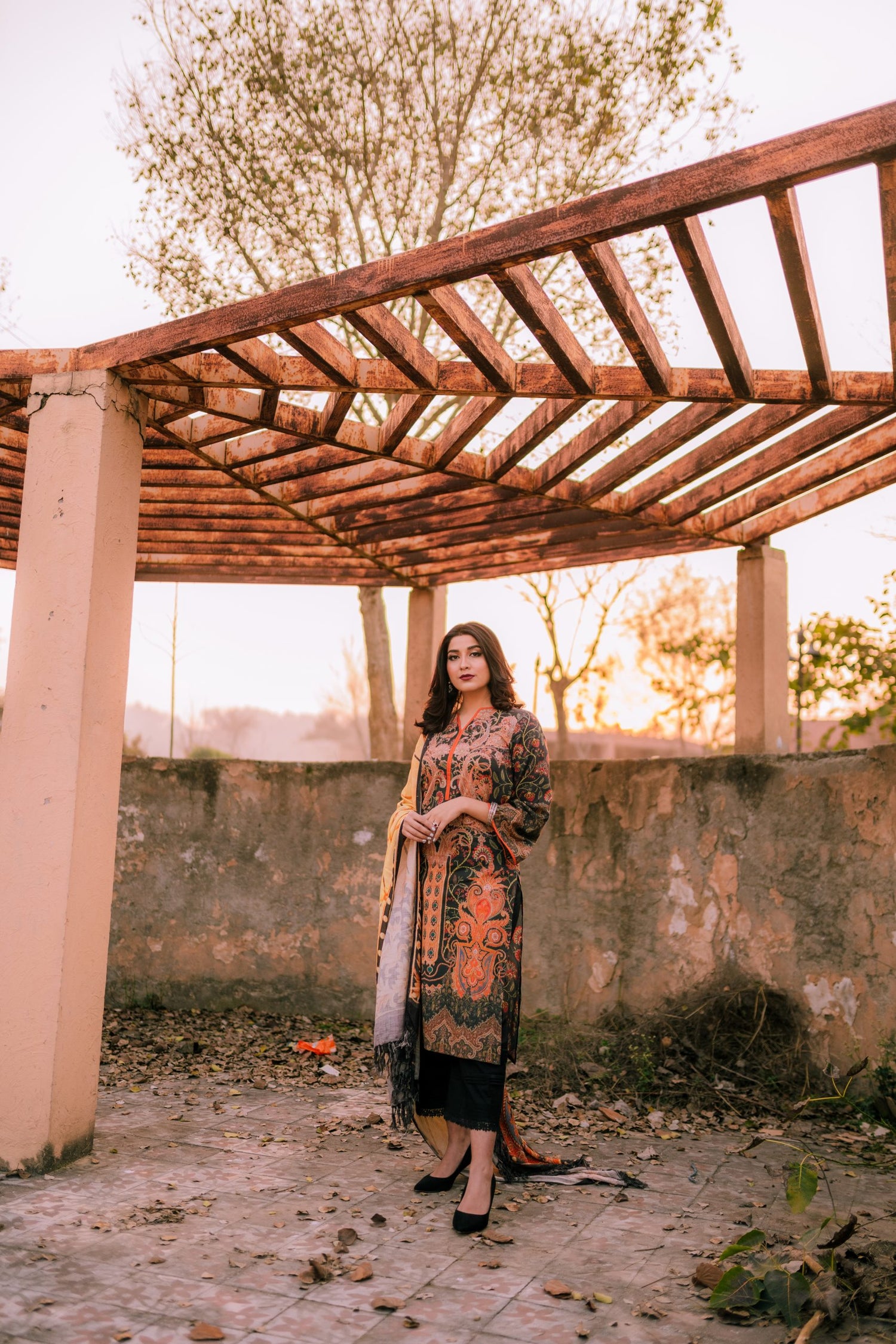 ST-04 Mirak Stitched 2pc