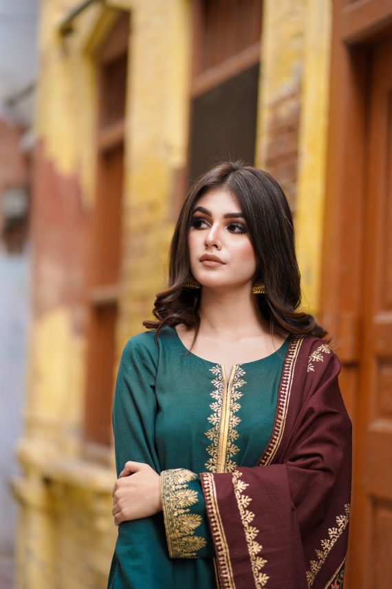 JA-02 Green Suit with brown shawl