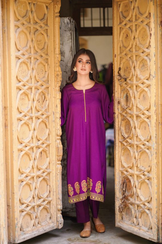 JA-04 Purple Suit with Parrot green shawl