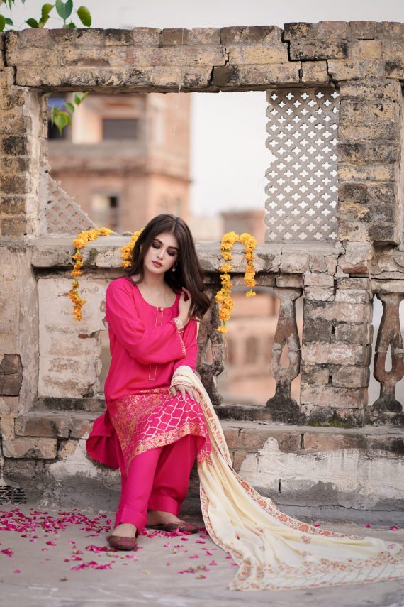 Pink dress with clearance shawl