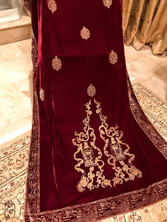 VT-50 Four sided Mugalian Block printed Shawl
