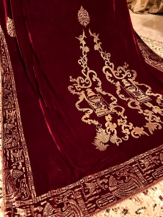 VT-50 Four sided Mugalian Block printed Shawl