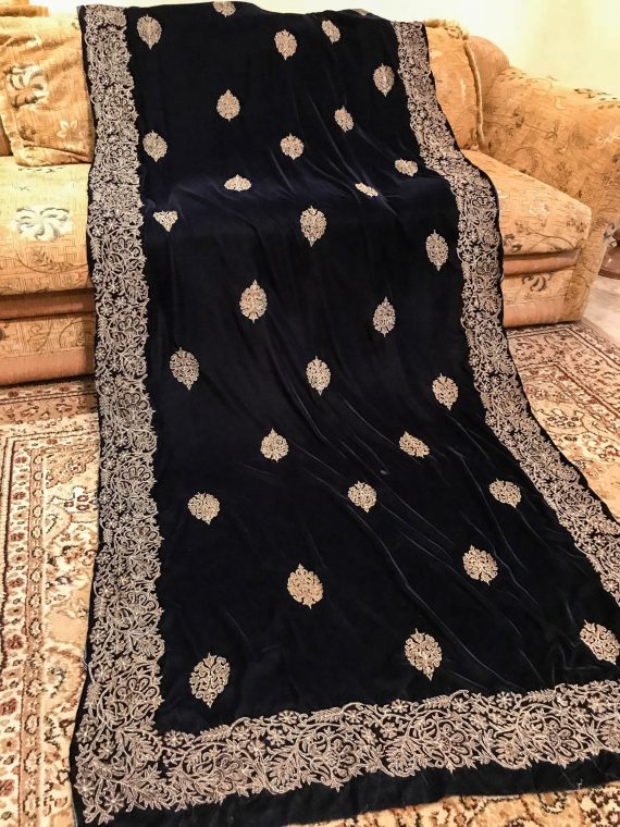 VT-52 Tila outlined pri floral boti Velvet shawl