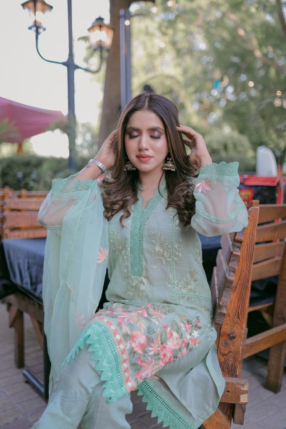 ED-09 Mint Green Embroidered 3PC