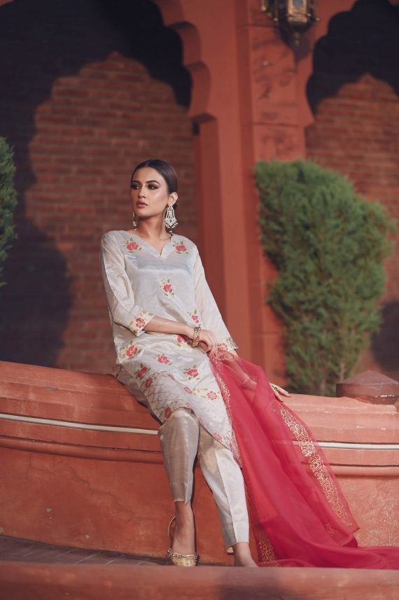 Rj-05 Gulabi Gulab
