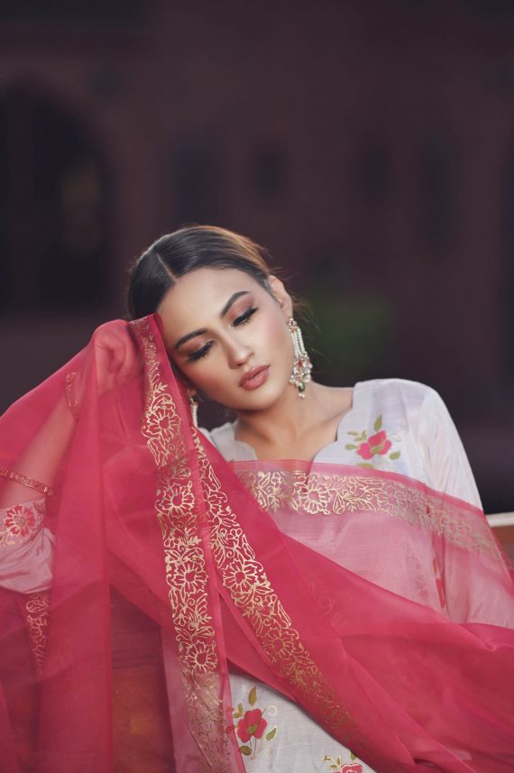 Rj-05 Gulabi Gulab