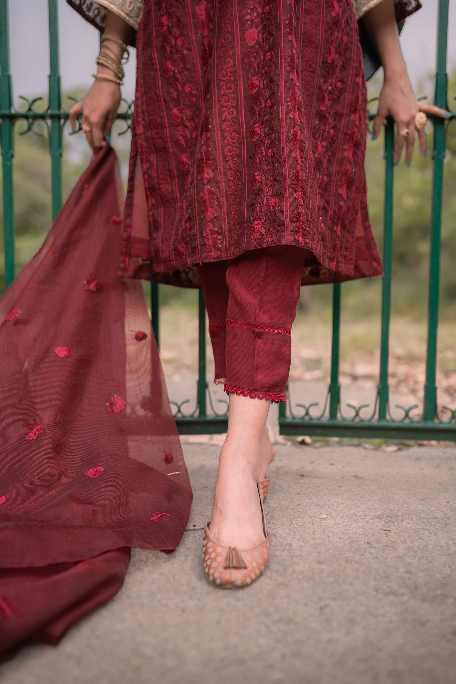 ED-06 – Embroidered Maroon Cotton Net Embroidered 3PC Suit