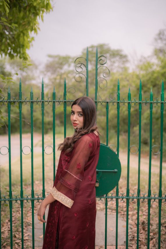 ED-06 – Embroidered Maroon Cotton Net Embroidered 3PC Suit