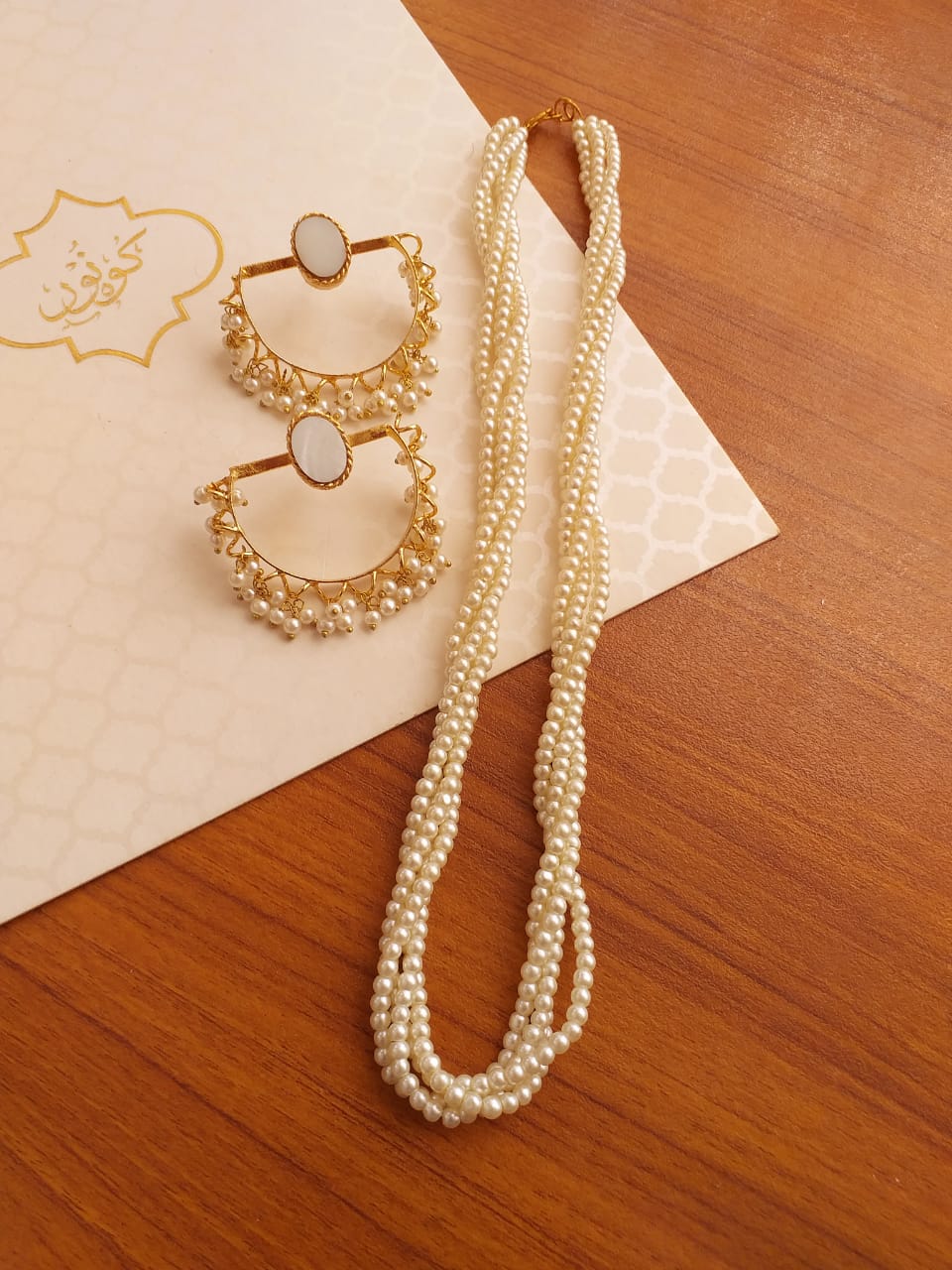 BE-26 Pearl mala set